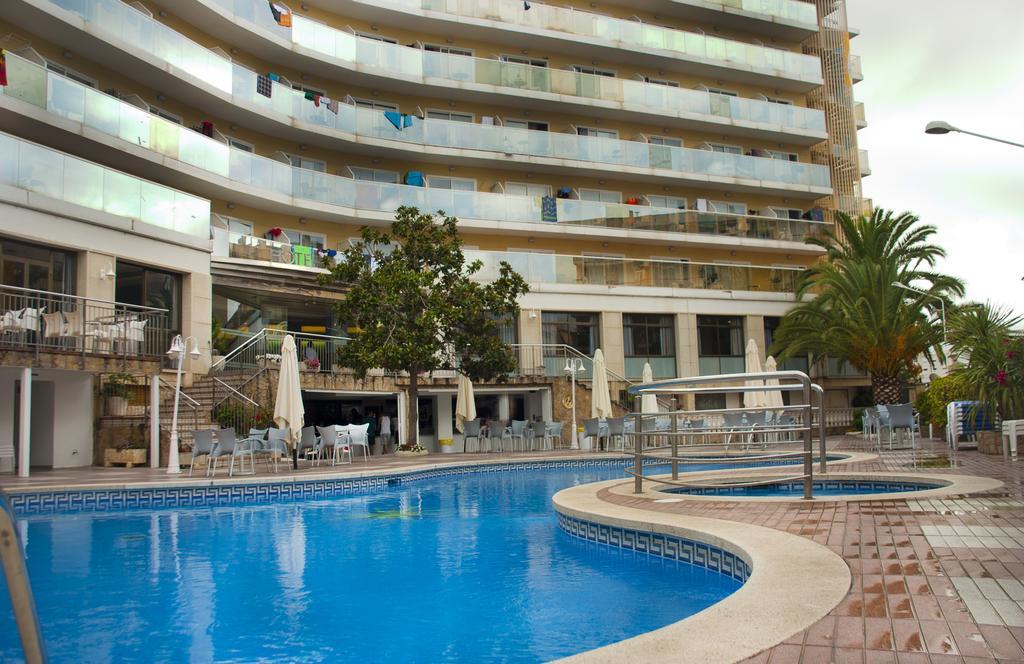 Hotel Esplai Calella Exterior foto